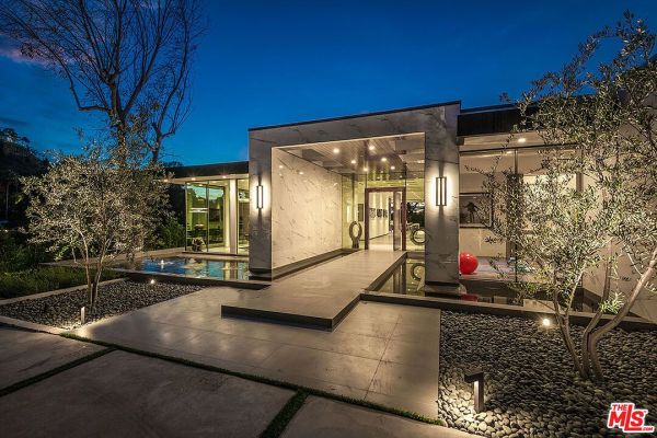 Luxe Oasis in Beverly Hills